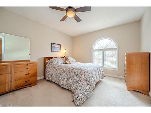 586 Guildwood Place, Waterloo, ON - Indoor Photo Showing Bedroom