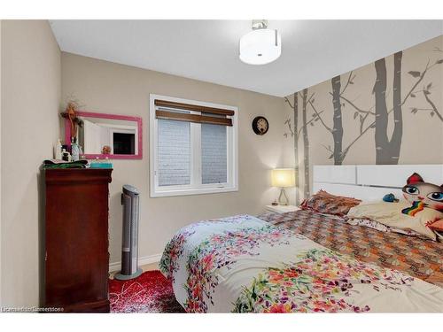 206 Amand Drive, Kitchener, ON - Indoor Photo Showing Bedroom