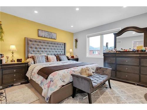 206 Amand Drive, Kitchener, ON - Indoor Photo Showing Bedroom