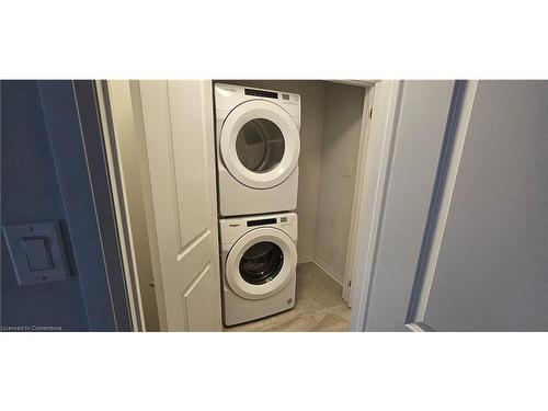 32-51 Sparrow Avenue, Cambridge, ON - Indoor Photo Showing Laundry Room