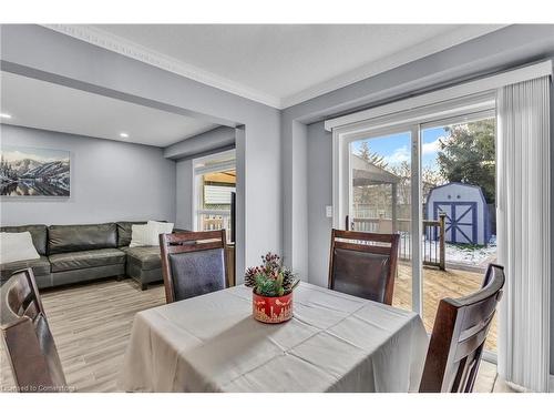 40 Sofron Drive, Cambridge, ON - Indoor Photo Showing Dining Room