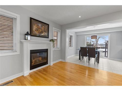 605 Baldwin Crescent, Woodstock, ON - Indoor Photo Showing Living Room With Fireplace