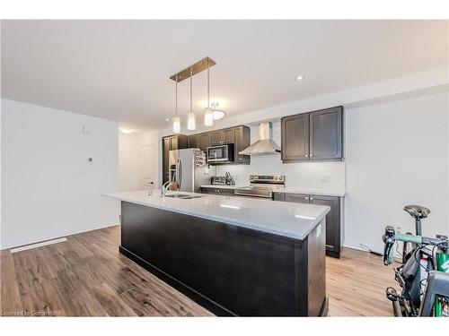 27 Valencia Avenue, Kitchener, ON - Indoor Photo Showing Kitchen