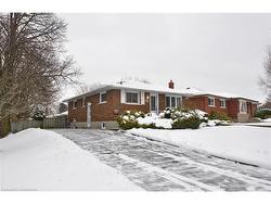 111 Lauris Avenue  Cambridge, ON N1R 5L6