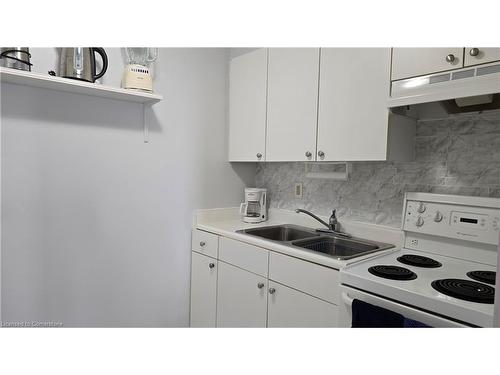 703-64 Benton Street, Kitchener, ON - Indoor Photo Showing Kitchen With Double Sink