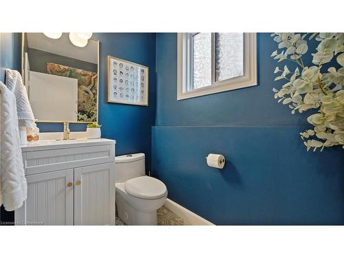 130 Dorset Road, Cambridge, ON - Indoor Photo Showing Bathroom