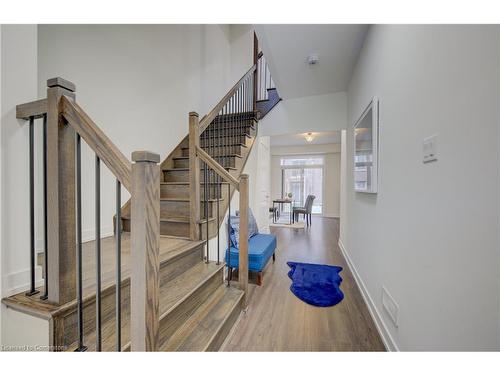 240 Wheat Boom Drive, Oakville, ON - Indoor Photo Showing Other Room