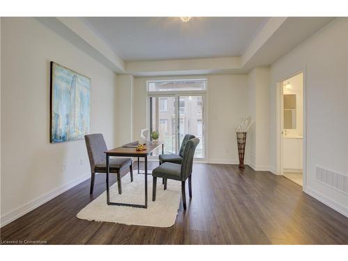 240 Wheat Boom Drive, Oakville, ON - Indoor Photo Showing Dining Room