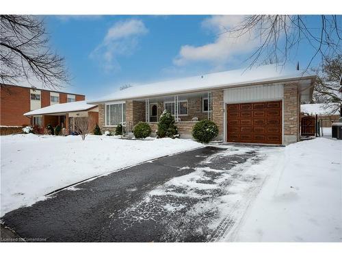 127 Lorraine Avenue N, Kitchener, ON - Outdoor With Facade