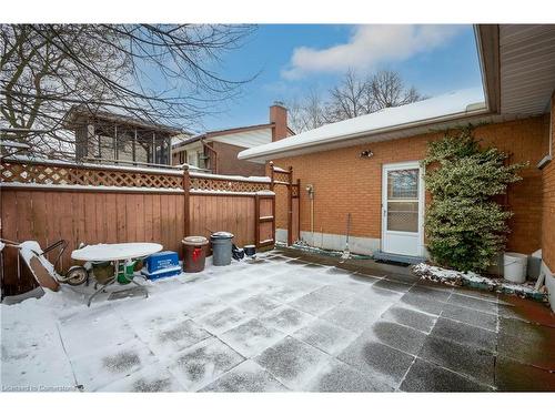 127 Lorraine Avenue N, Kitchener, ON - Outdoor