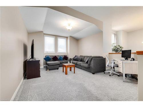 645 Interlaken Drive, Waterloo, ON - Indoor