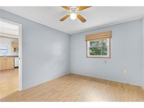 858 Wright Street, Welland, ON - Indoor Photo Showing Other Room