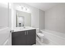 34-155 Equestrian Way, Cambridge, ON  - Indoor Photo Showing Bathroom 