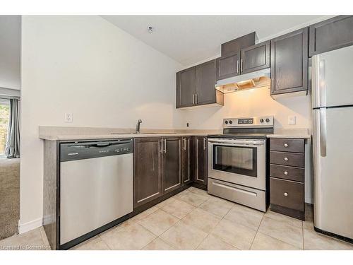 47-350 Dundas Street S, Cambridge, ON - Indoor Photo Showing Kitchen With Stainless Steel Kitchen