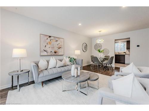 143 Blackhorne Drive, Kitchener, ON - Indoor Photo Showing Living Room