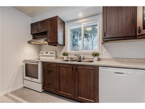 143 Blackhorne Drive, Kitchener, ON - Indoor Photo Showing Kitchen With Double Sink