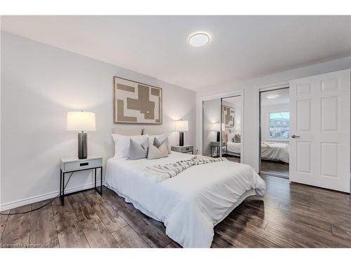 143 Blackhorne Drive, Kitchener, ON - Indoor Photo Showing Bedroom