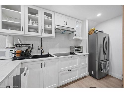 103 Norwich Road, Breslau, ON - Indoor Photo Showing Kitchen