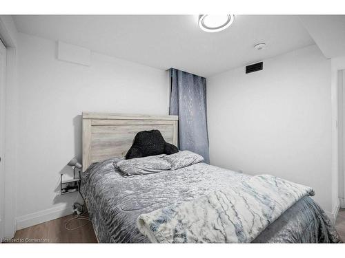 103 Norwich Road, Breslau, ON - Indoor Photo Showing Bedroom