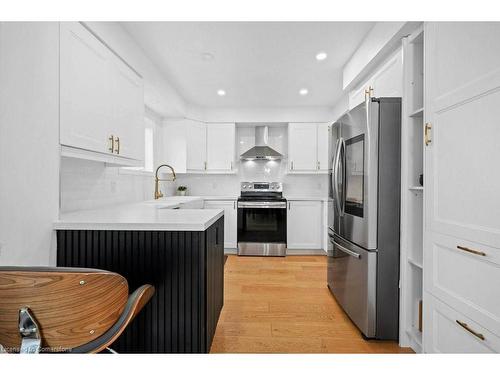 103 Norwich Road, Breslau, ON - Indoor Photo Showing Kitchen