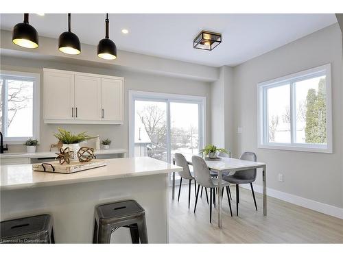 38 Albert Street, Cambridge, ON - Indoor Photo Showing Dining Room