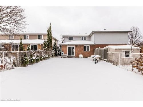 8 Tamvale Crescent, Kitchener, ON - Outdoor