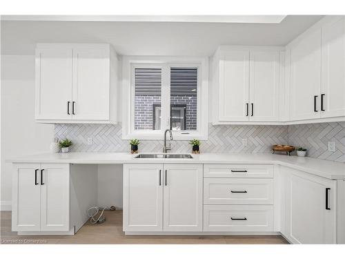 11 Ontario Street, Cambridge, ON - Indoor Photo Showing Kitchen With Double Sink