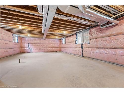 11 Ontario Street, Cambridge, ON - Indoor Photo Showing Basement