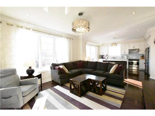 538 Terrington Crescent, Kitchener, ON - Indoor Photo Showing Living Room