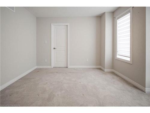 25 Valencia Avenue, Kitchener, ON - Indoor Photo Showing Other Room