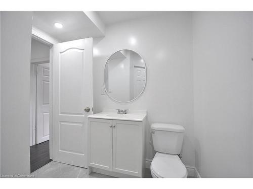 223 Fountain Street N, Cambridge, ON - Indoor Photo Showing Bathroom