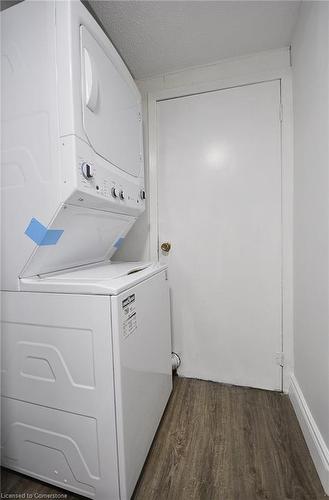 223 Fountain Street N, Cambridge, ON - Indoor Photo Showing Laundry Room