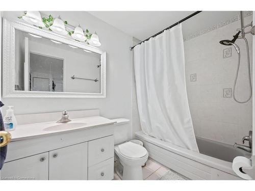 183 Cole Road, Guelph, ON - Indoor Photo Showing Bathroom