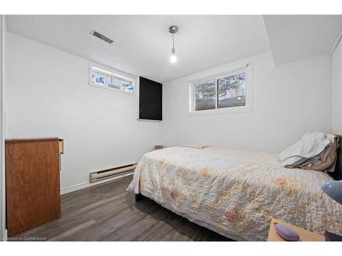 183 Cole Road, Guelph, ON - Indoor Photo Showing Bedroom