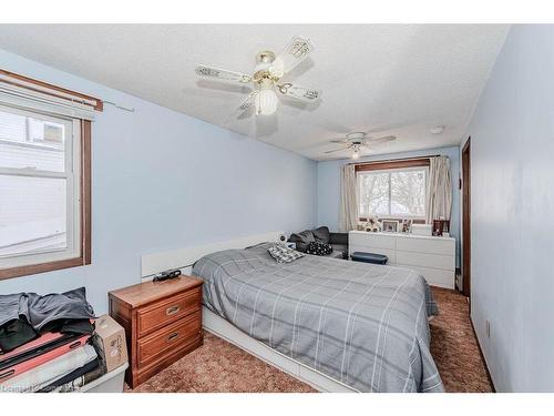 48 Alma Street S, Guelph, ON - Indoor Photo Showing Bedroom