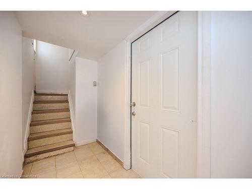 113 Elizabeth Street, Guelph, ON - Indoor Photo Showing Other Room