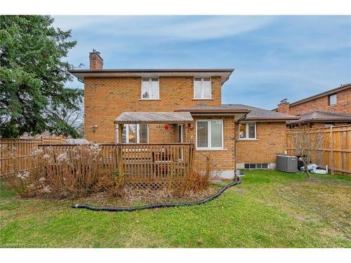 10 Kortright Road E, Guelph, ON - Outdoor