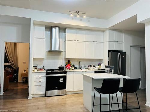 403-55 Duke Street, Kitchener, ON - Indoor Photo Showing Kitchen With Upgraded Kitchen