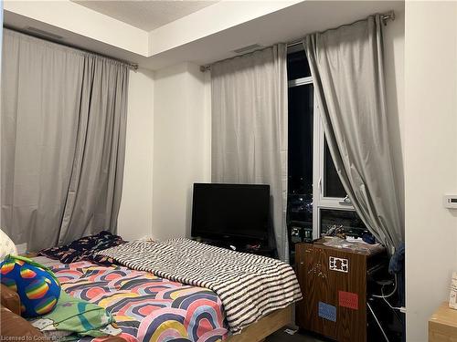 403-55 Duke Street, Kitchener, ON - Indoor Photo Showing Bedroom