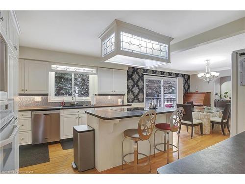 715362 Oxford Rd 4, Woodstock, ON - Indoor Photo Showing Kitchen