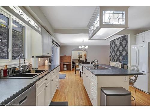 715362 Oxford Rd 4, Woodstock, ON - Indoor Photo Showing Kitchen