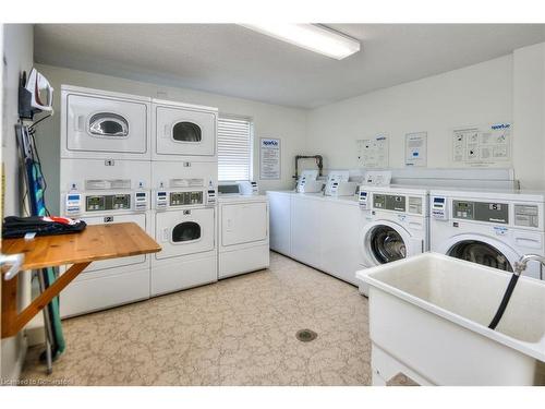 606-64 Benton Street, Kitchener, ON - Indoor Photo Showing Laundry Room