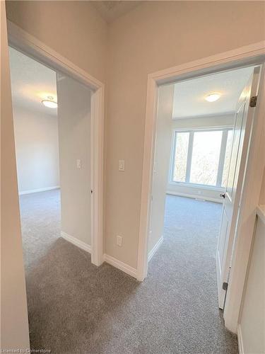 12-25 Isherwood Avenue, Cambridge, ON - Indoor Photo Showing Other Room