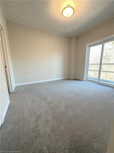 12-25 Isherwood Avenue, Cambridge, ON - Indoor Photo Showing Other Room