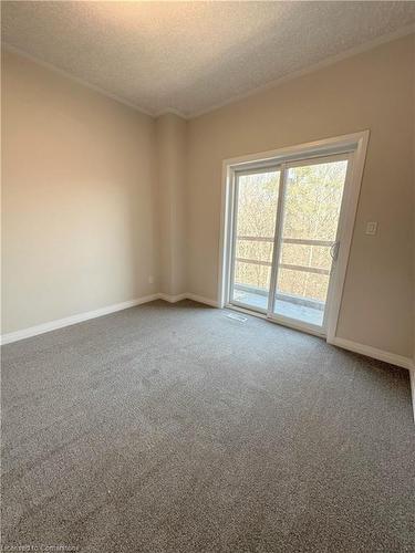 12-25 Isherwood Avenue, Cambridge, ON - Indoor Photo Showing Other Room