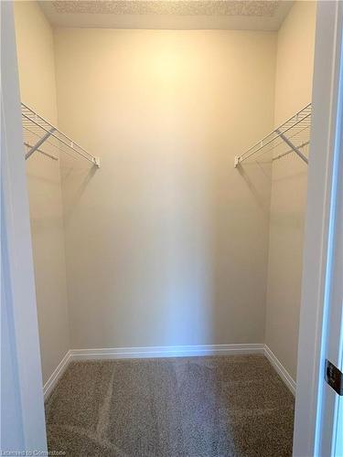 12-25 Isherwood Avenue, Cambridge, ON - Indoor With Storage