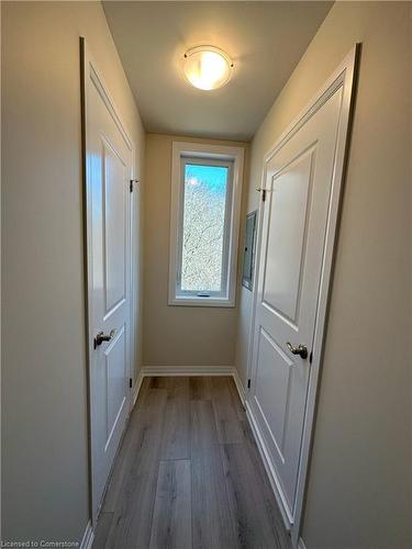 12-25 Isherwood Avenue, Cambridge, ON - Indoor Photo Showing Other Room