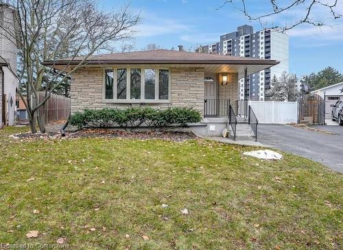 Upper-67 Kimberly Crescent, Kitchener, ON - Outdoor