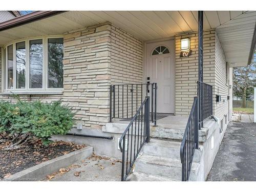 Upper-67 Kimberly Crescent, Kitchener, ON - Outdoor