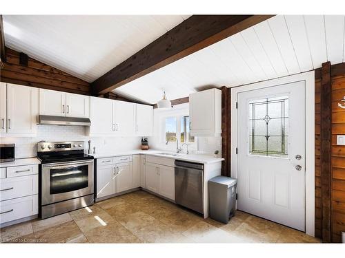 180164 Grey Road 9, Dundalk, ON - Indoor Photo Showing Kitchen